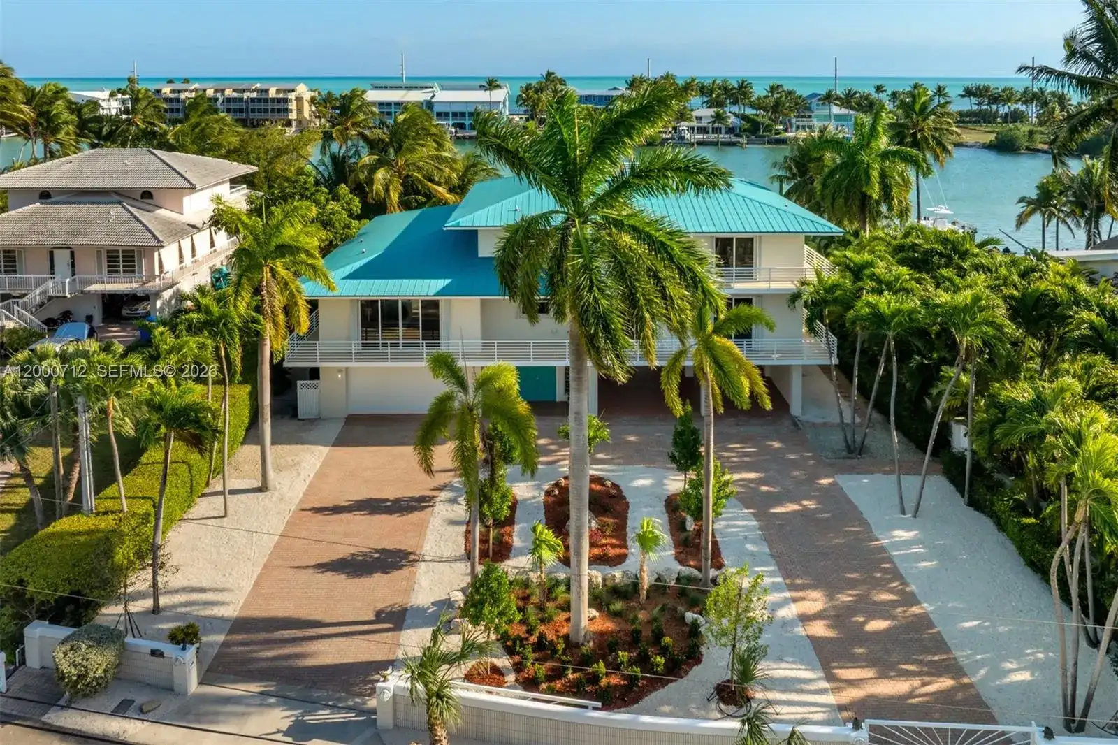 137 Sapodilla Dr, Islamorada FL 33036 photo 4