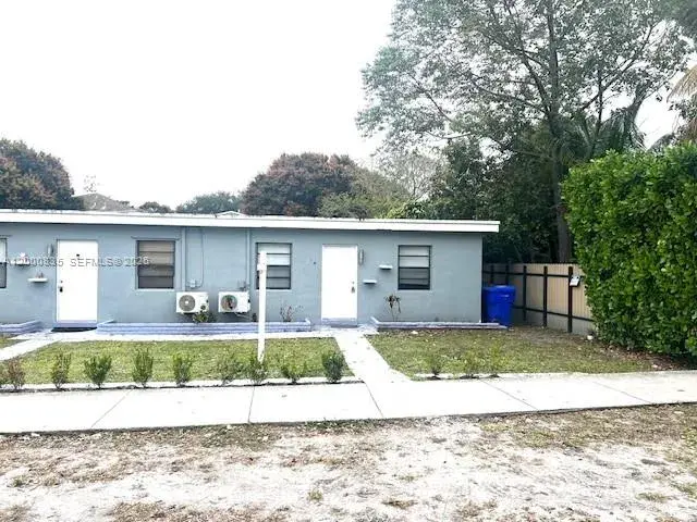 504 N 57th Ave, Hollywood FL 33021
