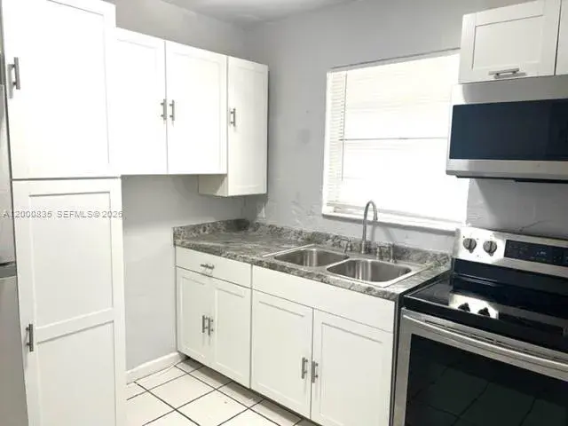 504 N 57th Ave, Hollywood FL 33021