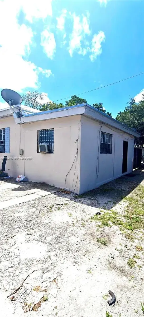 1201 NW 51st St, Miami FL 33142 photo 3