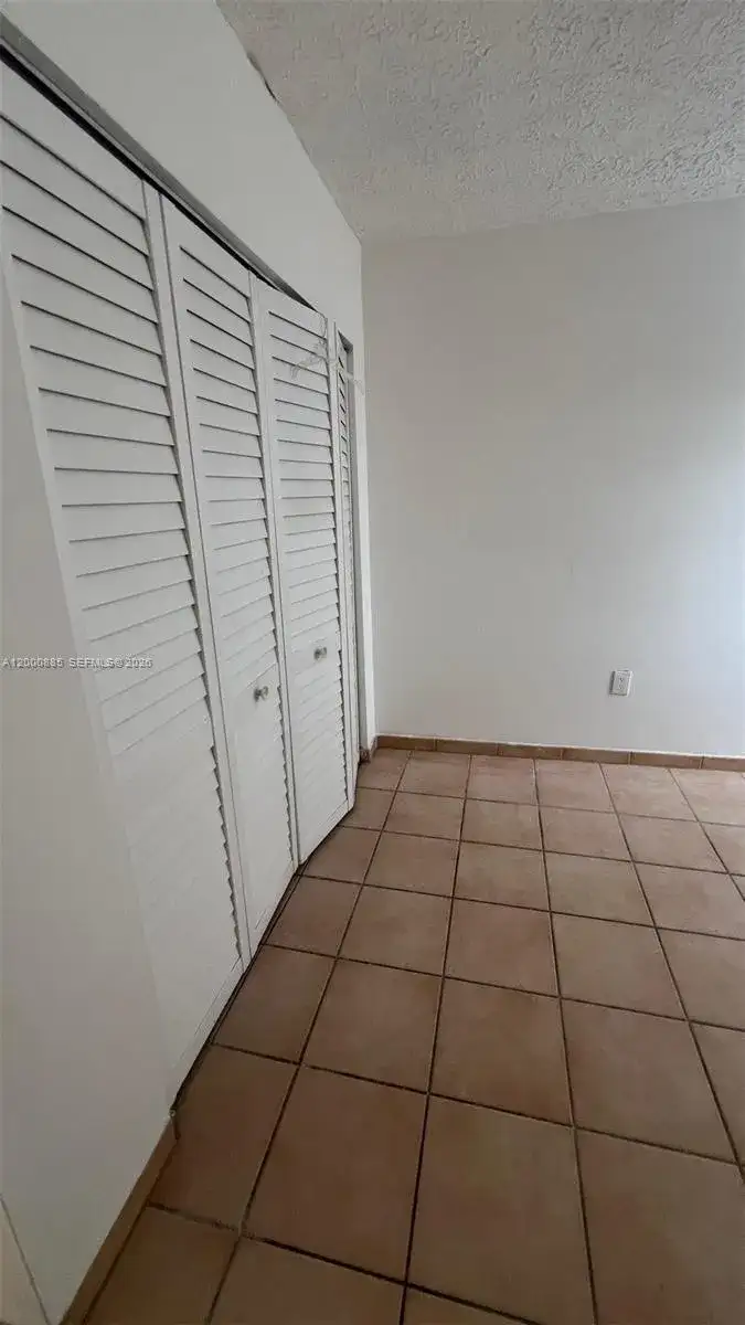 6070 W 18th Ave # 323, Hialeah FL 33012 photo 4