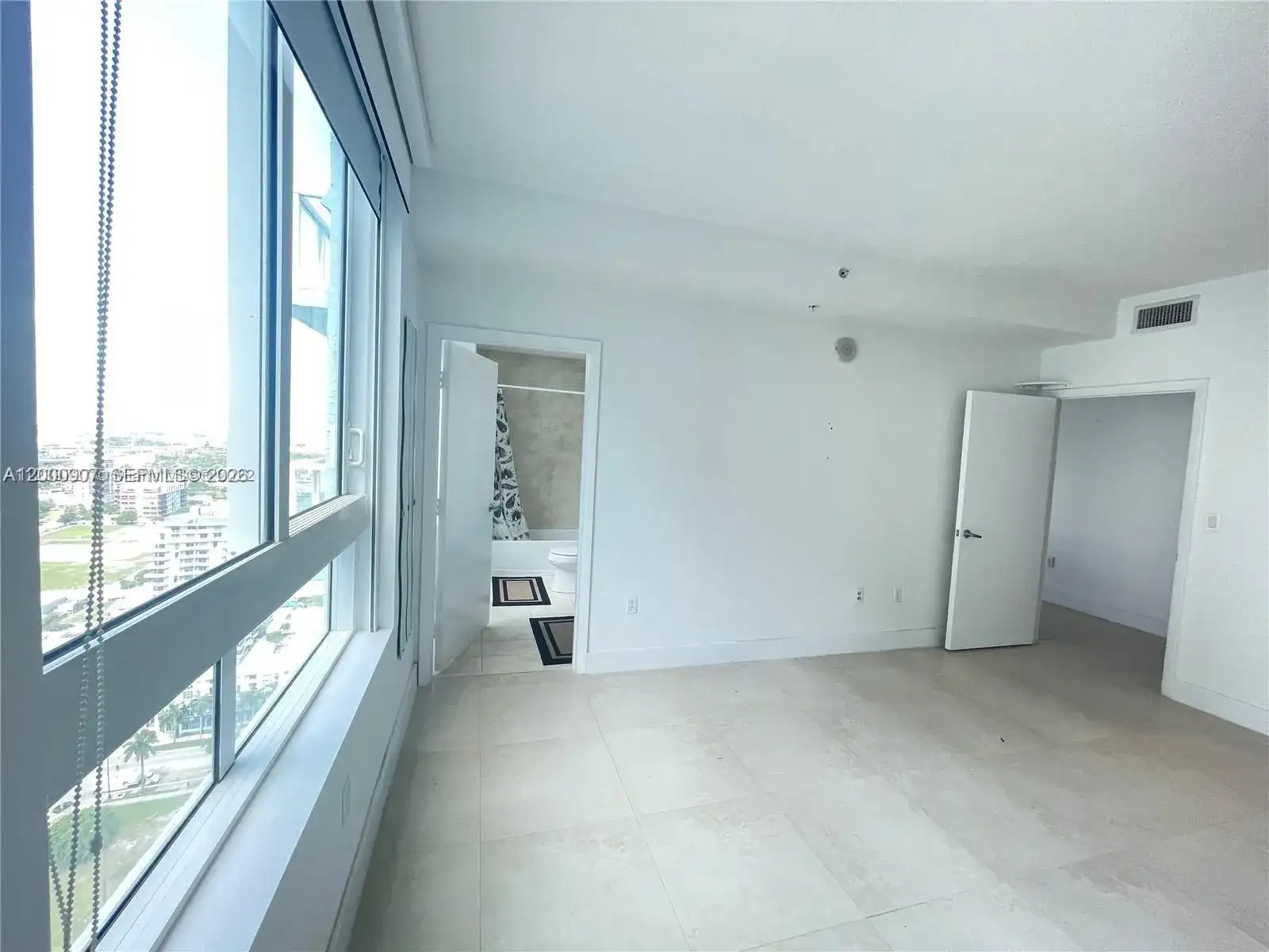 1900 N Bayshore Dr # 3311, Miami FL 33132 photo 3