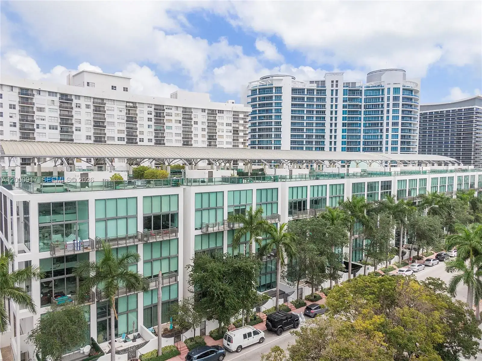 1 bedroom 1 bath Residential for sale at 6000 Collins Ave # 527, Miami Beach FL 33140