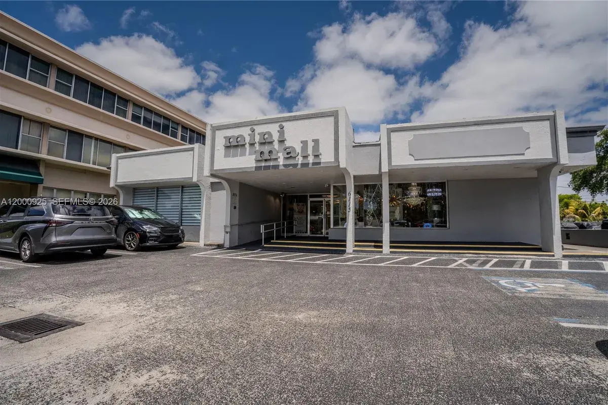 6115 Miramar Pkwy, Miramar FL 33023