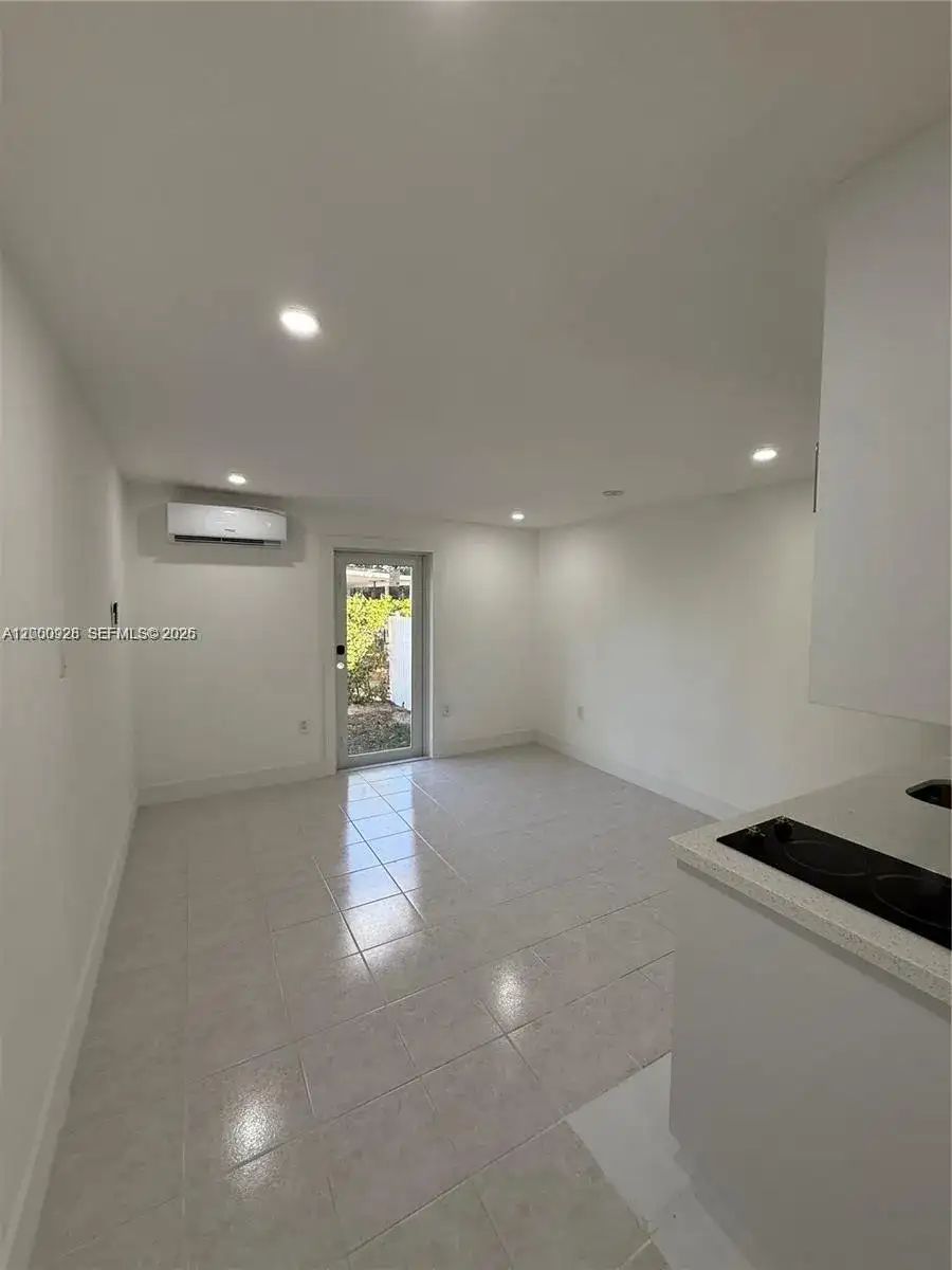 6820 SW 5th St # 1, Miami FL 33144 photo 3