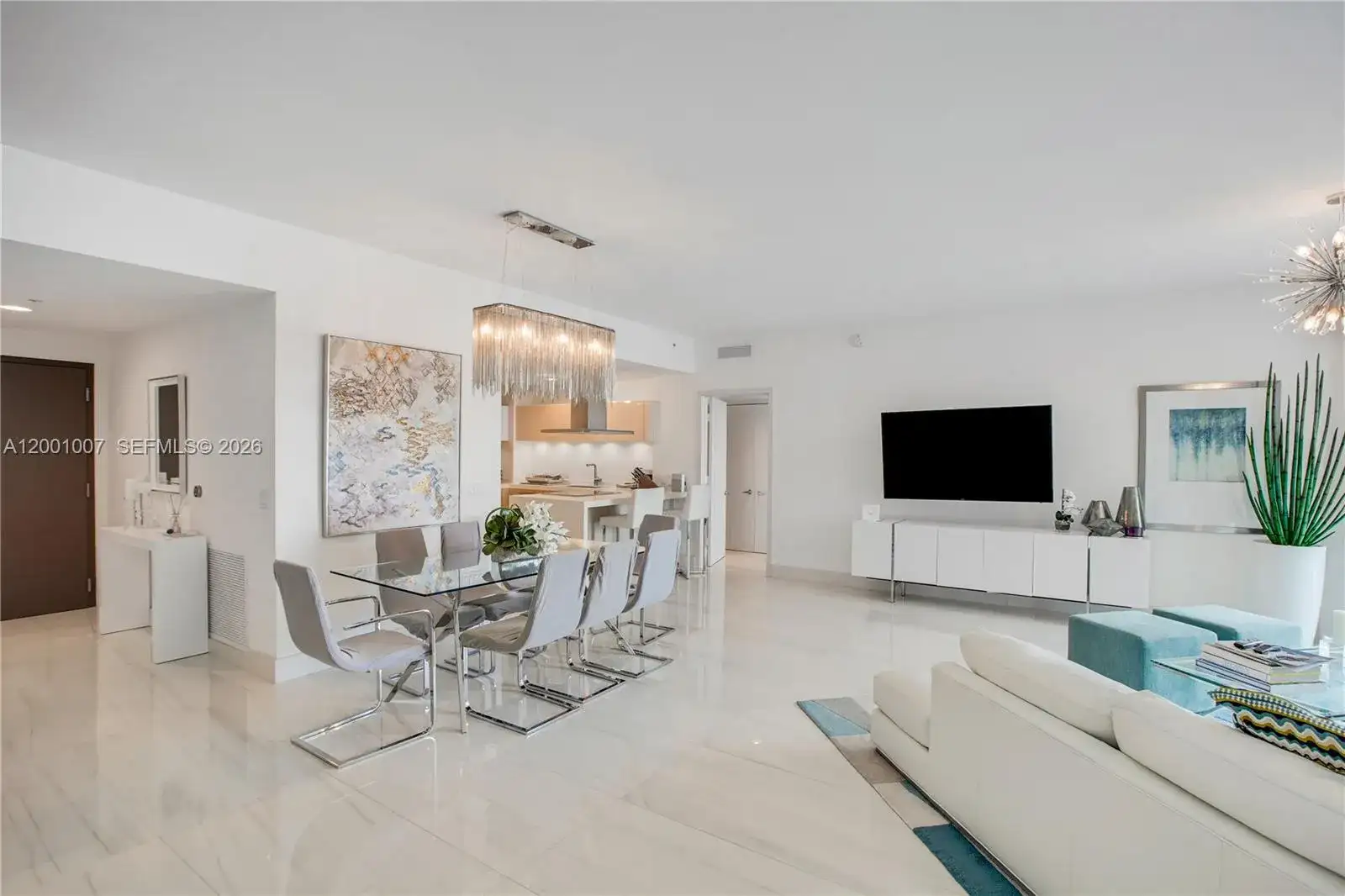 17111 Biscayne Blvd # 2008, North Miami Beach FL 33160 photo 3