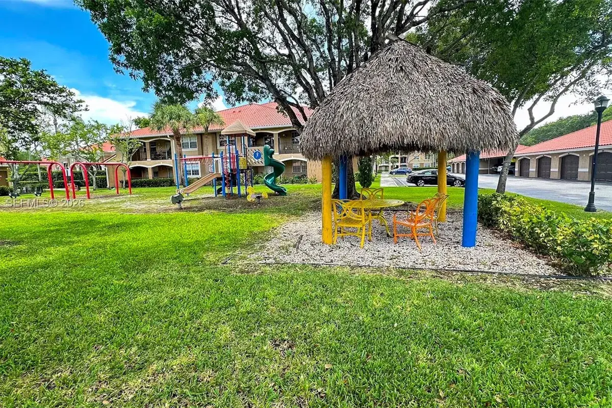 11700 SW 2nd St # 201, Pembroke Pines FL 33025