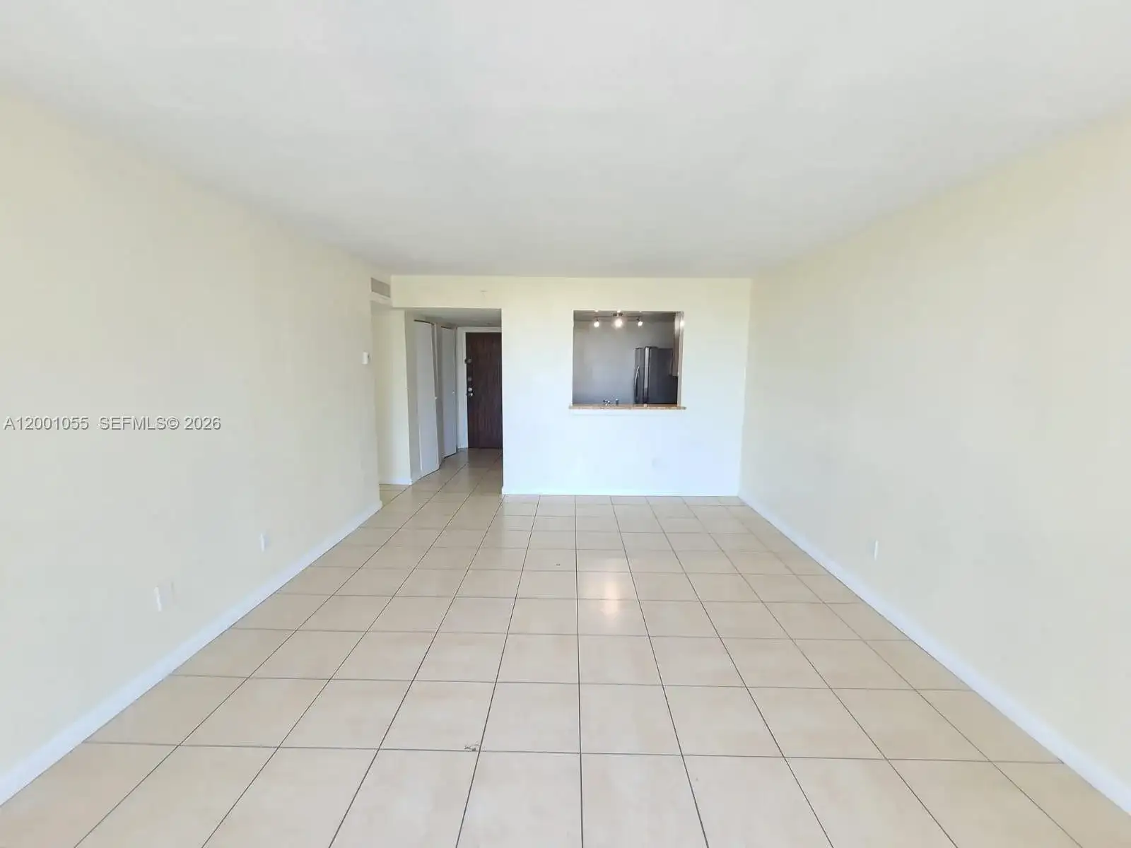 496 NW 165th St Rd # 409, Miami FL 33169 photo 2