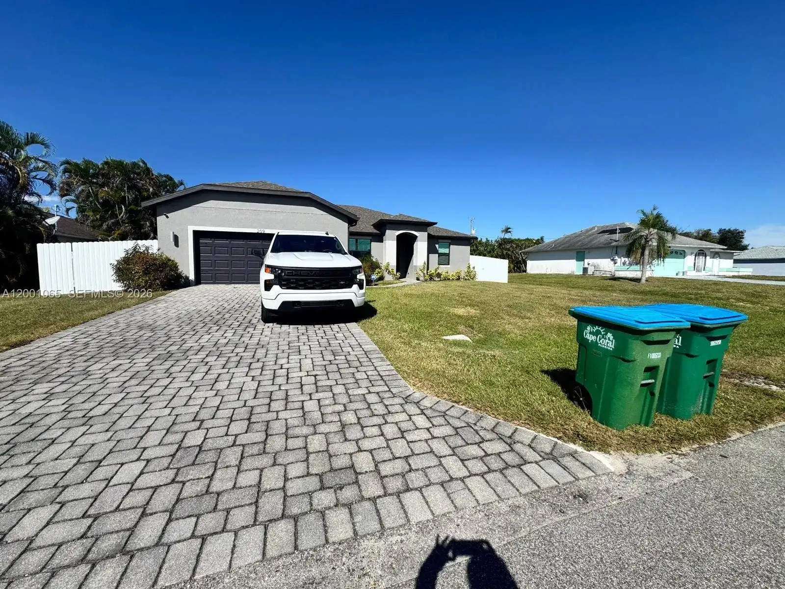 209 SE 26TH TER, Cape Coral FL 33904-2766 photo 2