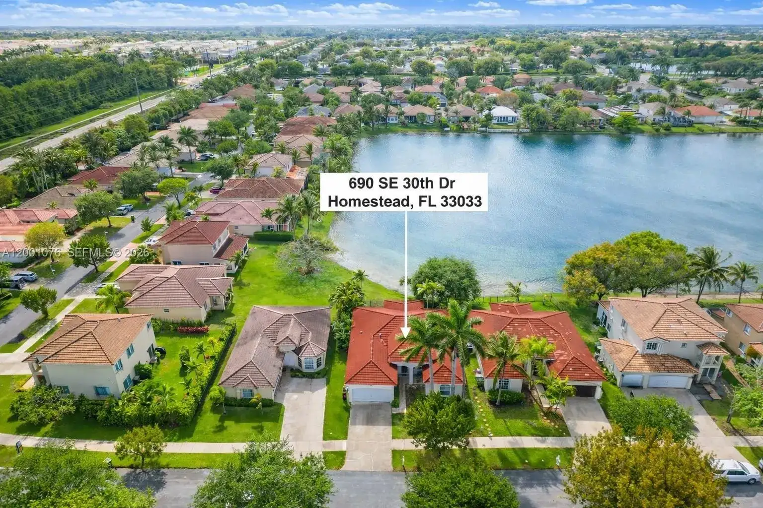 690 SE 30th Dr, Homestead FL 33033 photo 5