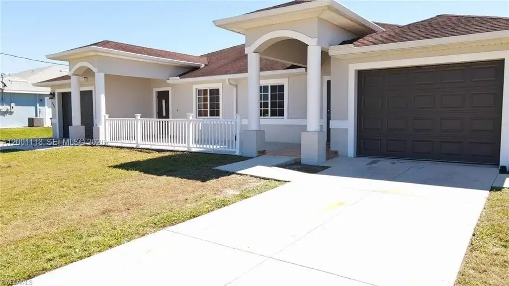 152 Pullman St # 152, Lehigh Acres FL 33974 photo 2