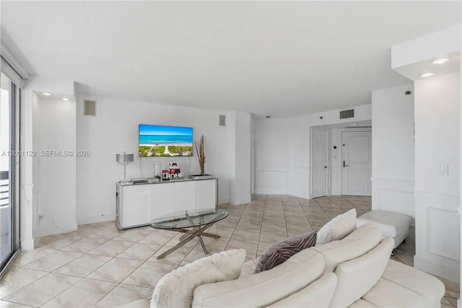 3600 Mystic Pointe Dr # 513, Aventura FL 33180 photo 3