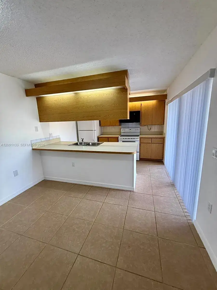 528 Green Springs Pl # 528, West Palm Beach FL 33409 photo 5