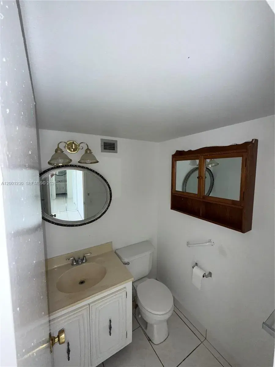 801 Three Islands Blvd # 109, Hallandale Beach FL 33009