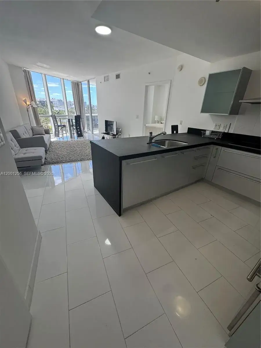 18201 Collins Ave # 608, Sunny Isles Beach FL 33160