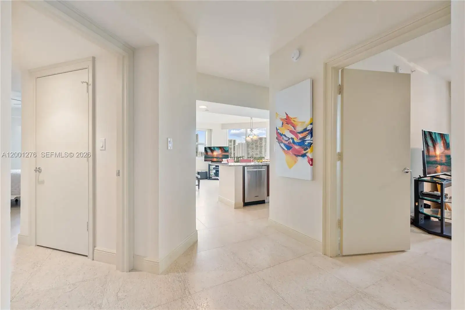 20000 E Country Club Dr # 610, Aventura FL 33180 photo 3