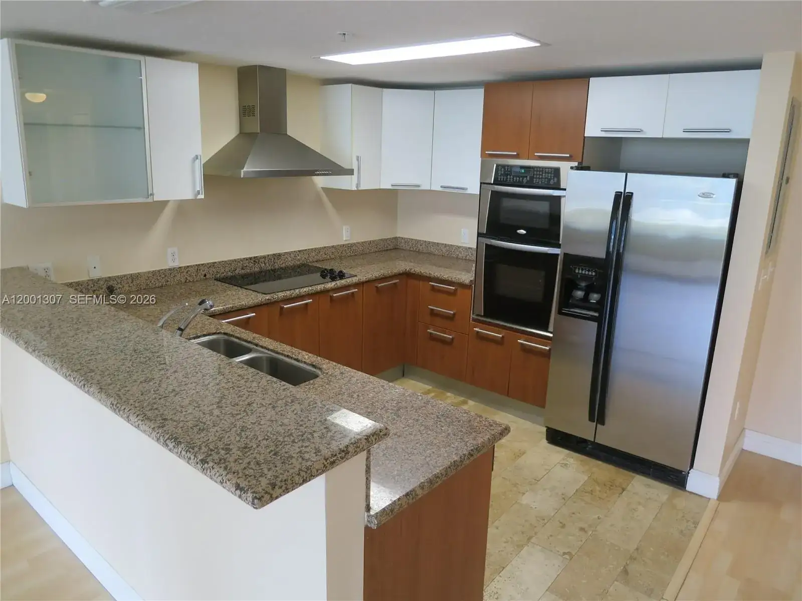 170 SE 14 ST # 1507, Miami FL 33131 photo 2