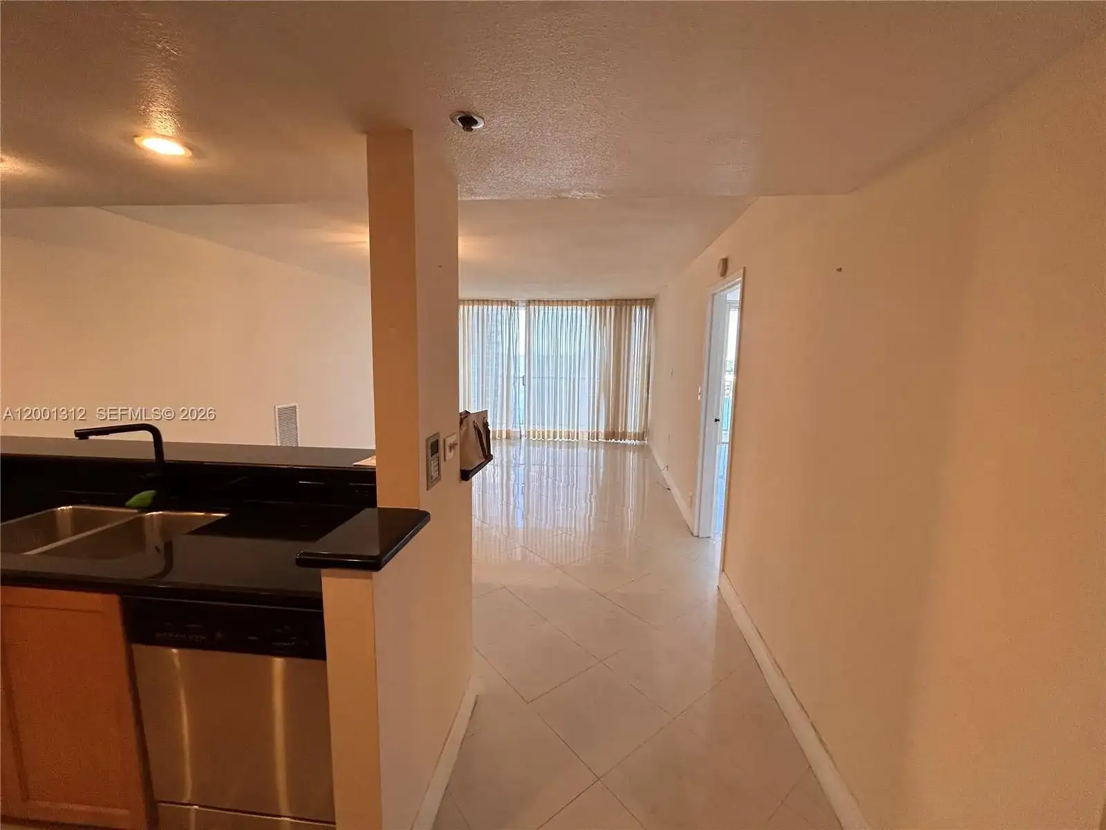 7601 E Treasure Dr # 1612, North Bay Village FL 33141 photo 2
