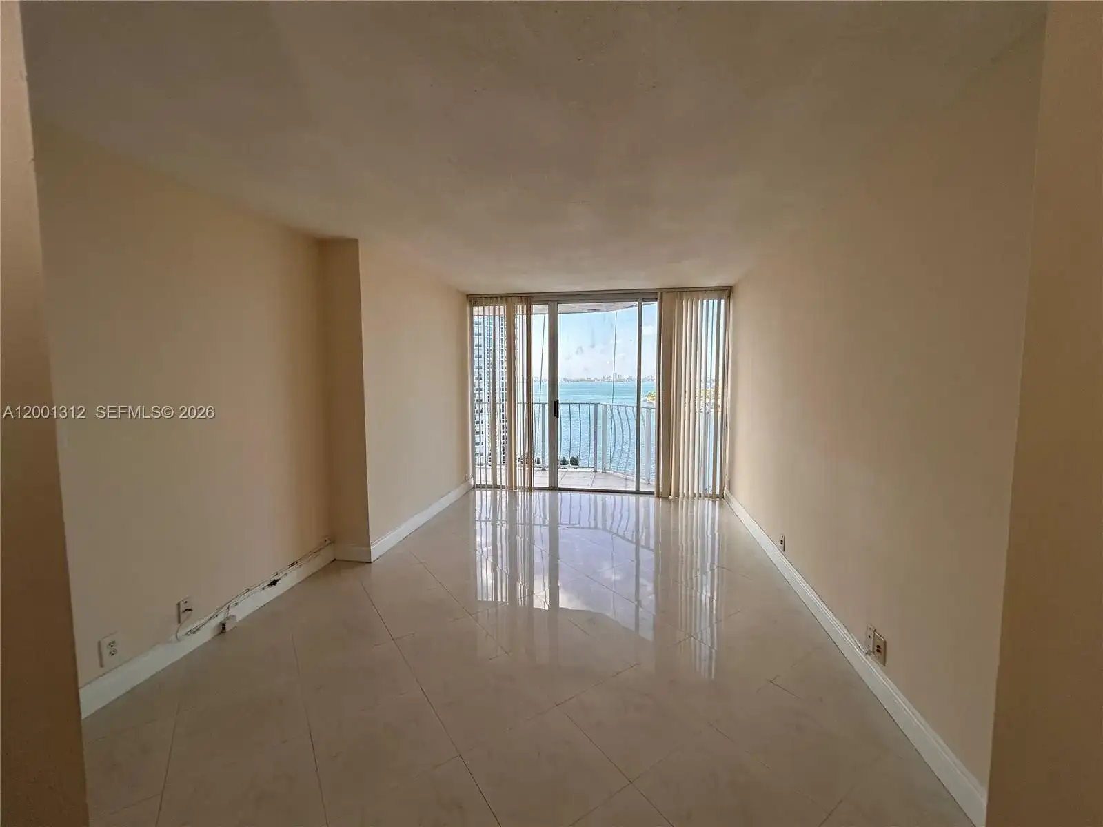 7601 E Treasure Dr # 1612, North Bay Village FL 33141 photo 5