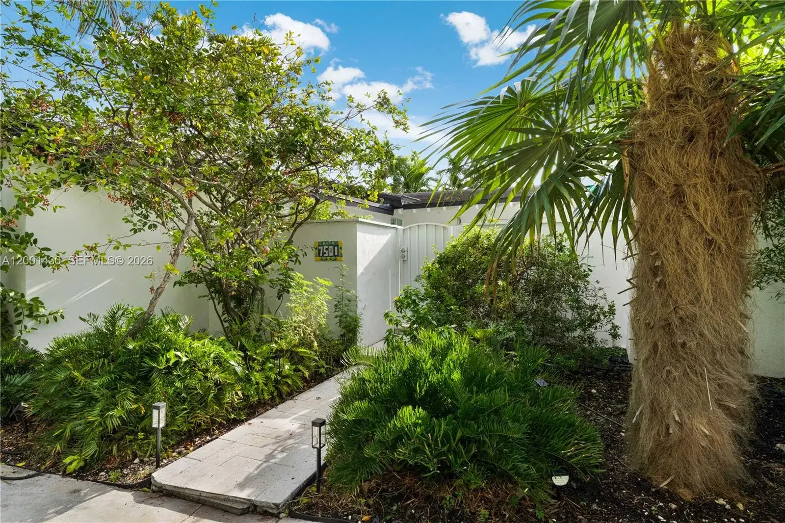 7501 W Adventure Ave, North Bay Village FL 33141 photo 4