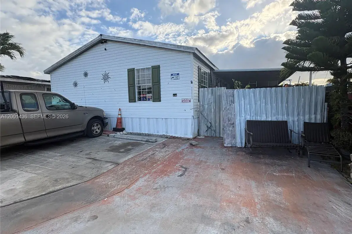 1110 SW 131 PL, Miami FL 33184