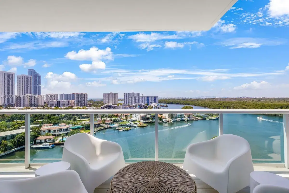 400 Sunny Isles Blvd # 1416, Sunny Isles Beach FL 33160