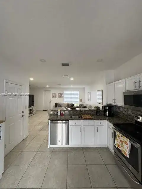 17138 SW 93rd St # 17138, Miami FL 33196 photo 3