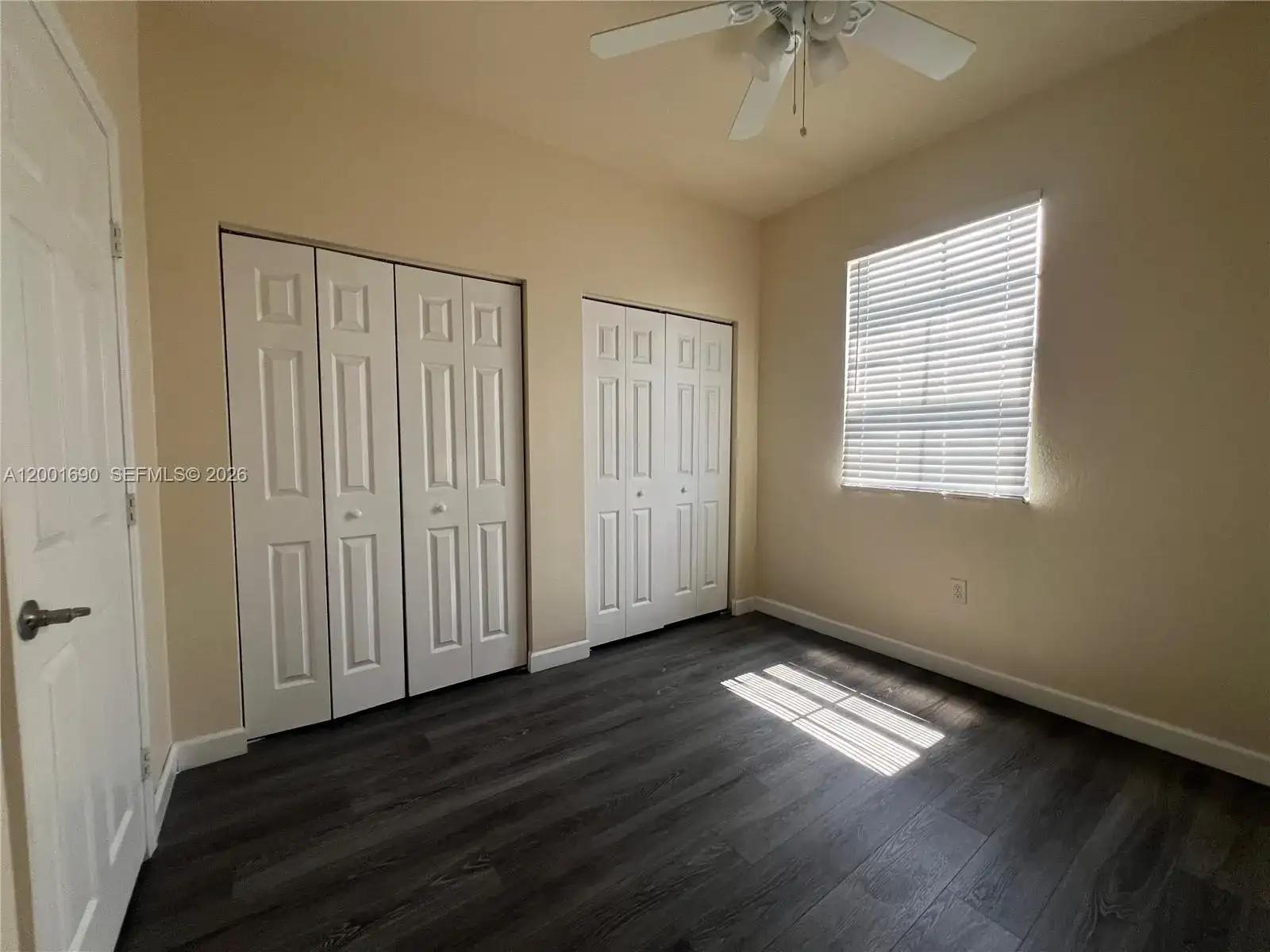 8913 W 35th Way, Hialeah FL 33018 photo 4