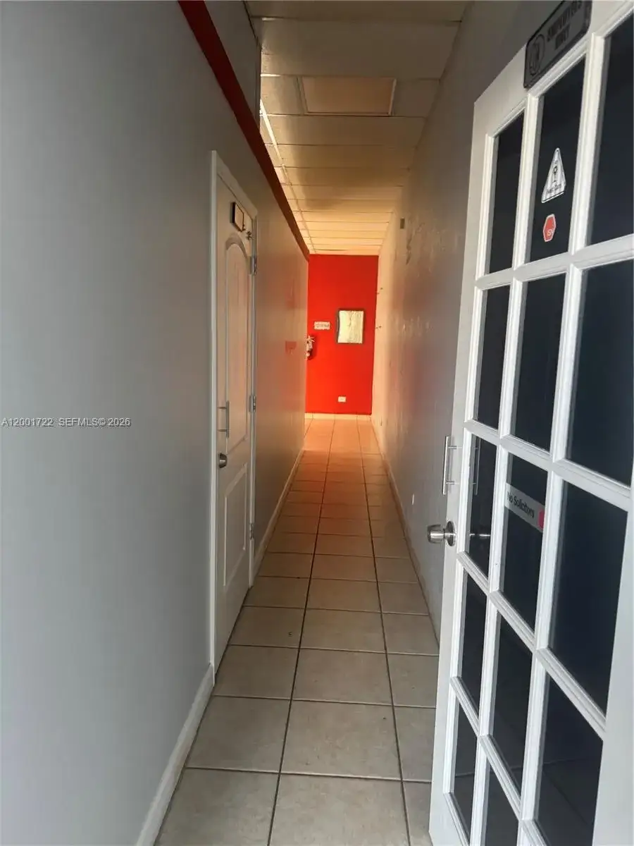 700 Palm Ave # 702, Hialeah FL 33010 photo 4