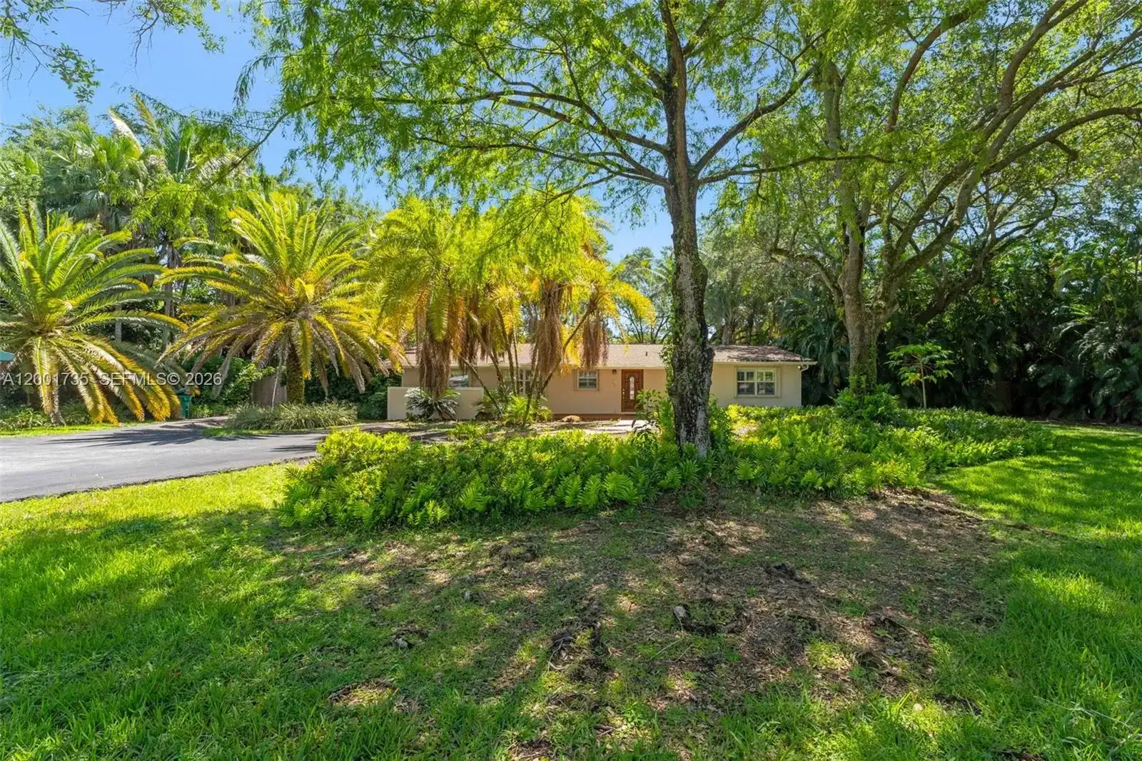 11401 SW 102nd Ave, Miami FL 33176