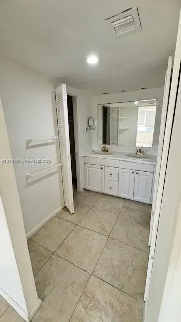 2025 NE 164th St # 616, North Miami Beach FL 33162