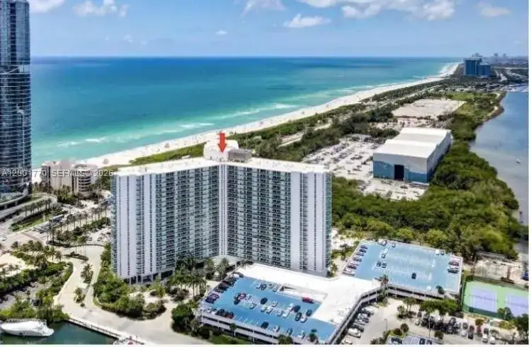 100 Bayview Dr # 1006, Sunny Isles Beach FL 33160 photo 4