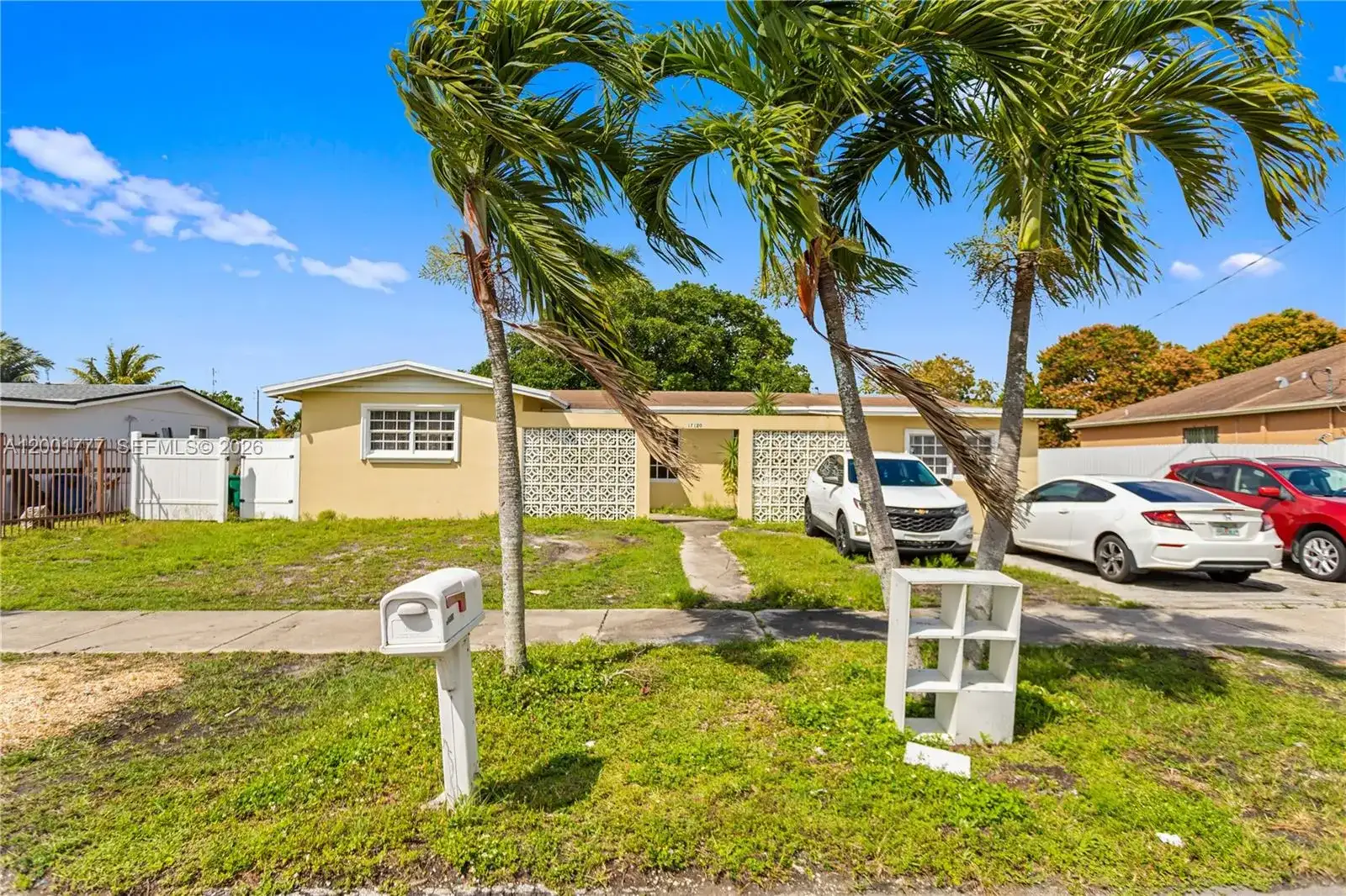 17120 NW 17th Ct, Miami Gardens FL 33056 photo 2