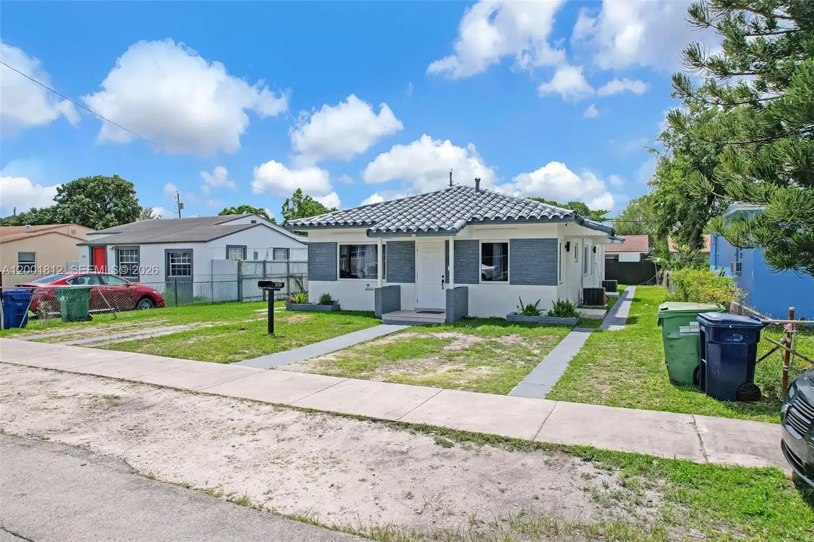 2020 NW 51st St, Miami FL 33142 photo 2