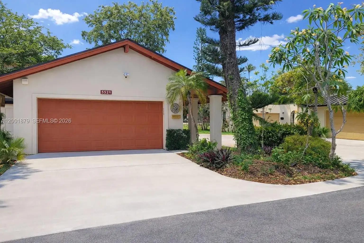 5524 Constant Spring Ter # 213, Lauderhill FL 33319