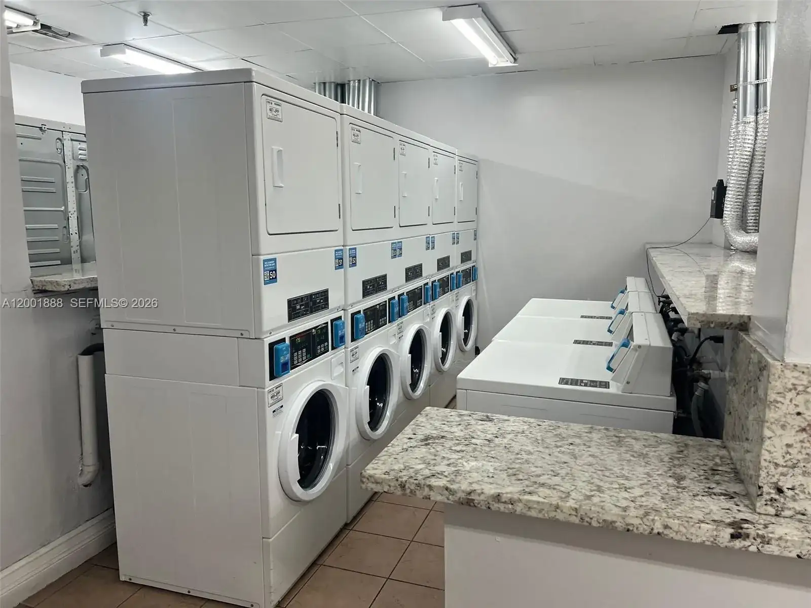 850 N Miami Ave # 1806, Miami FL 33136 photo 4