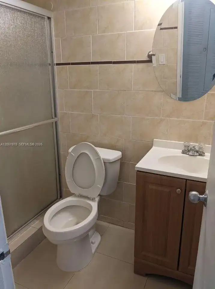7125 NW 186th St # B209, Hialeah FL 33015 photo 2