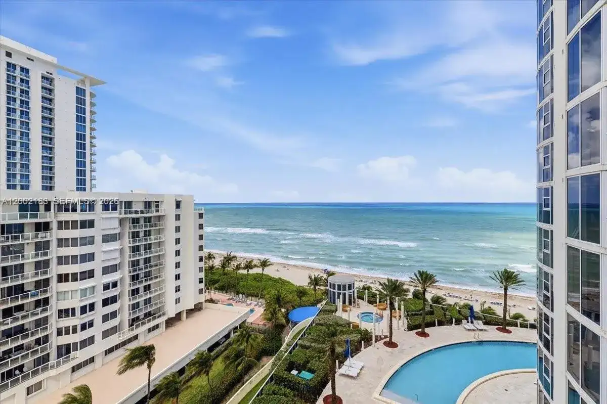 17201 Collins Ave # 1107, Sunny Isles Beach FL 33160 photo 2