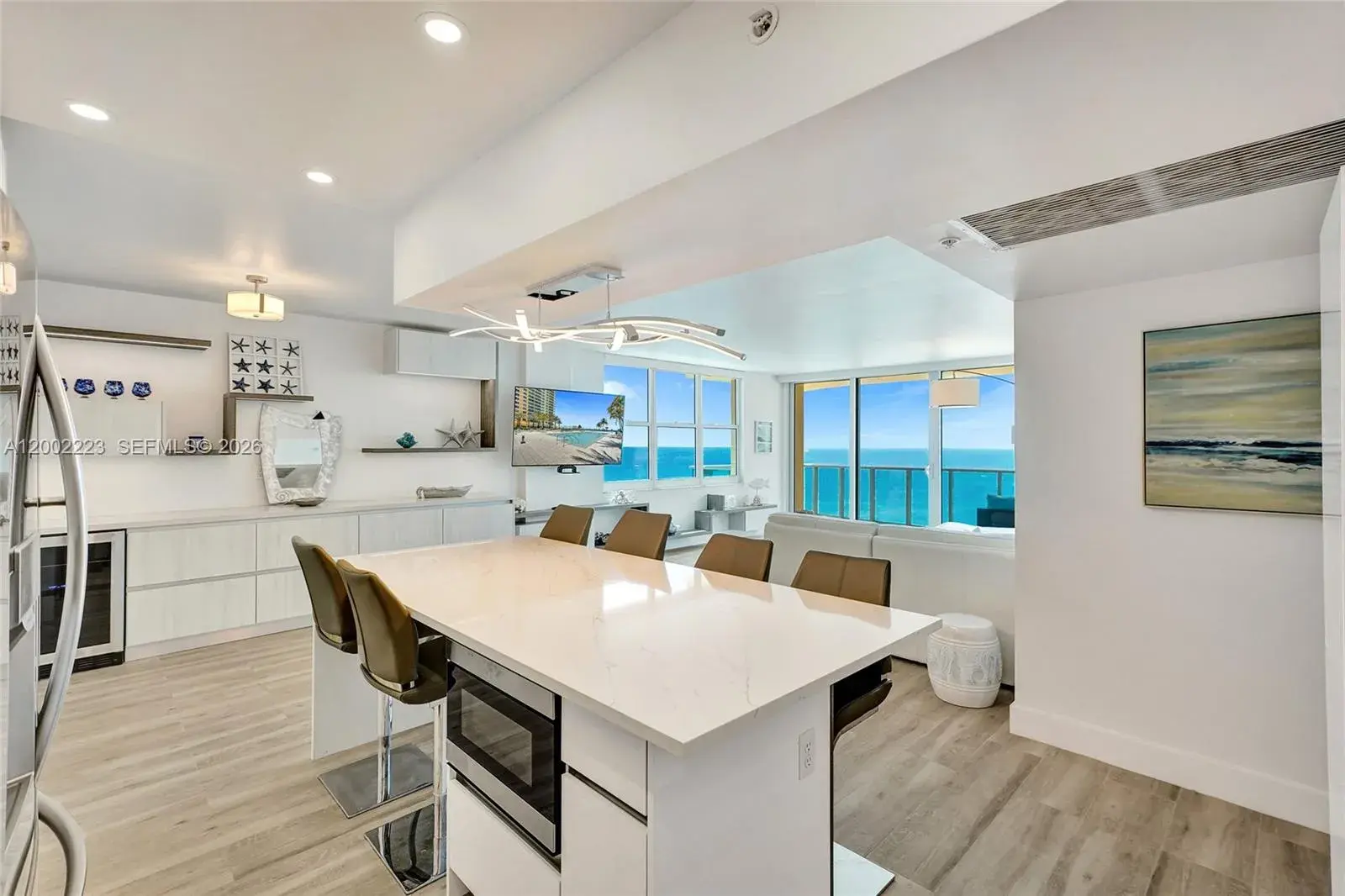 2501 S Ocean Dr # 1211, Hollywood FL 33019