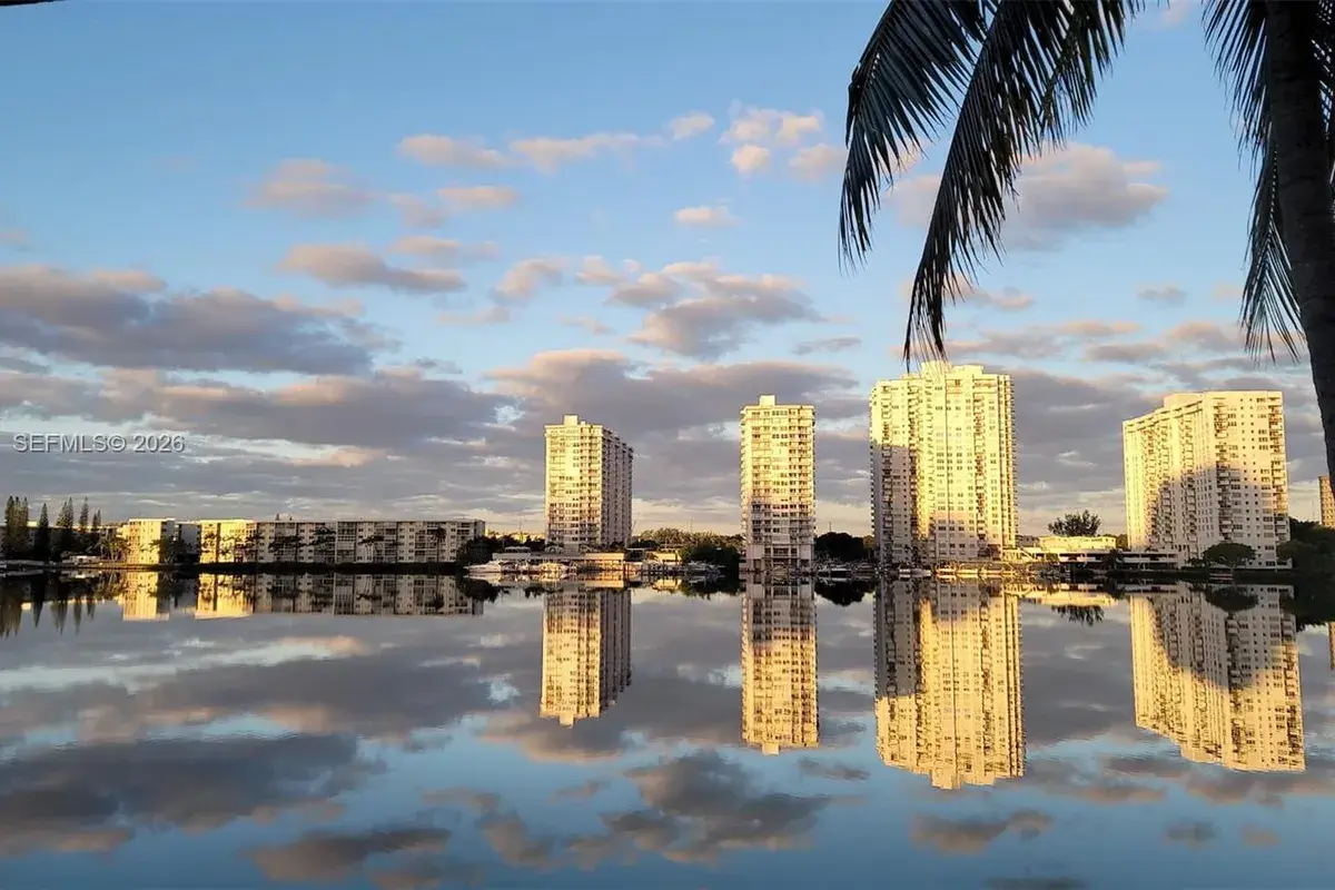 18151 NE 31ST CT # 217, Aventura FL 33160