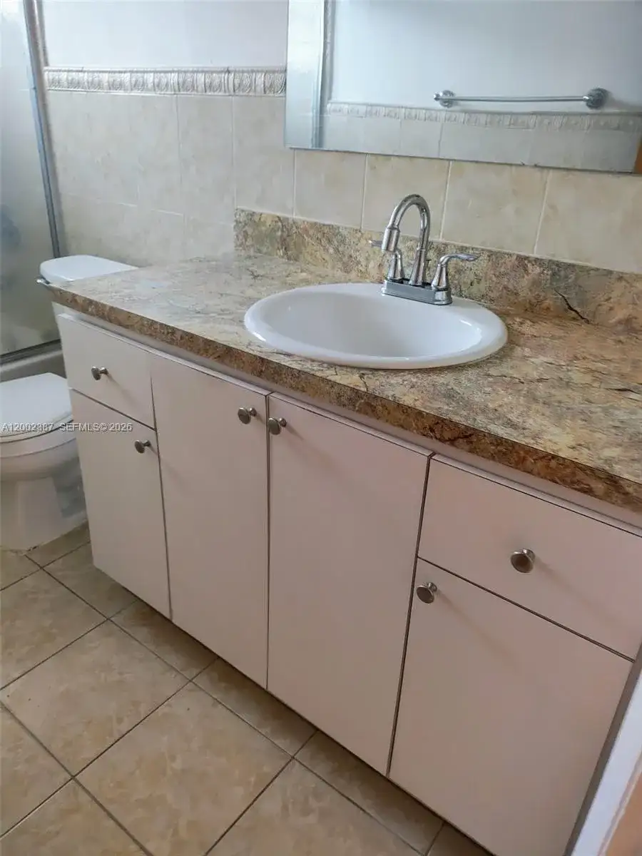 525 SW 56th Ave # 525, Miami FL 33134 photo 5