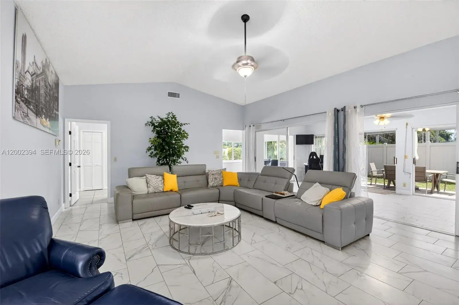 10982 S Greentrail Dr S, Boynton Beach FL 33436
