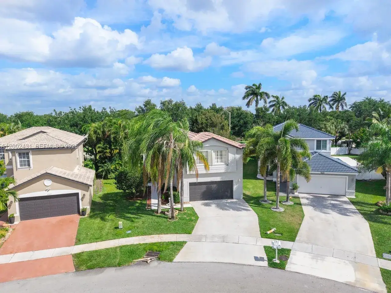 17621 SW 31st Ct, Miramar FL 33029 photo 2