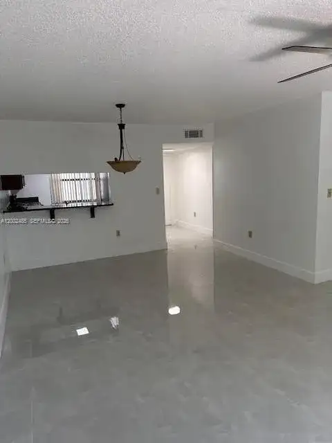 5835 W 20th Ave # 106, Hialeah FL 33012 photo 3