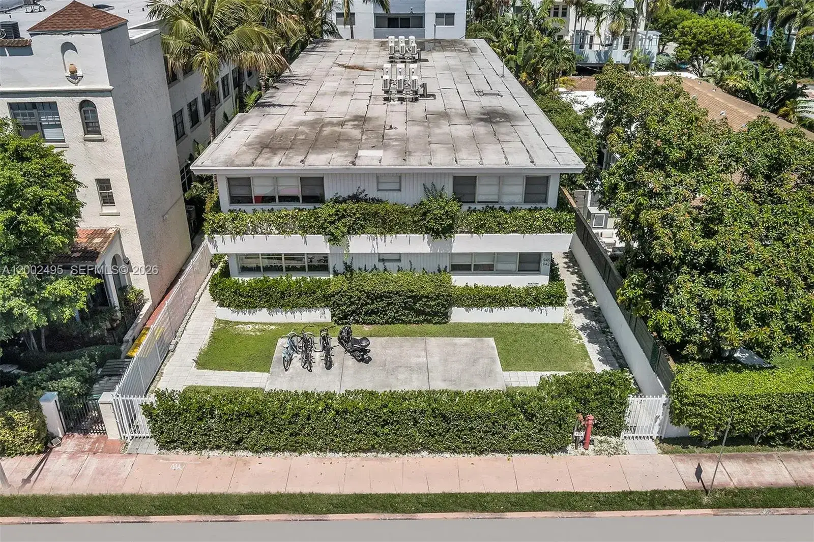 940 Michigan Ave # 4, Miami Beach FL 33139 photo 2