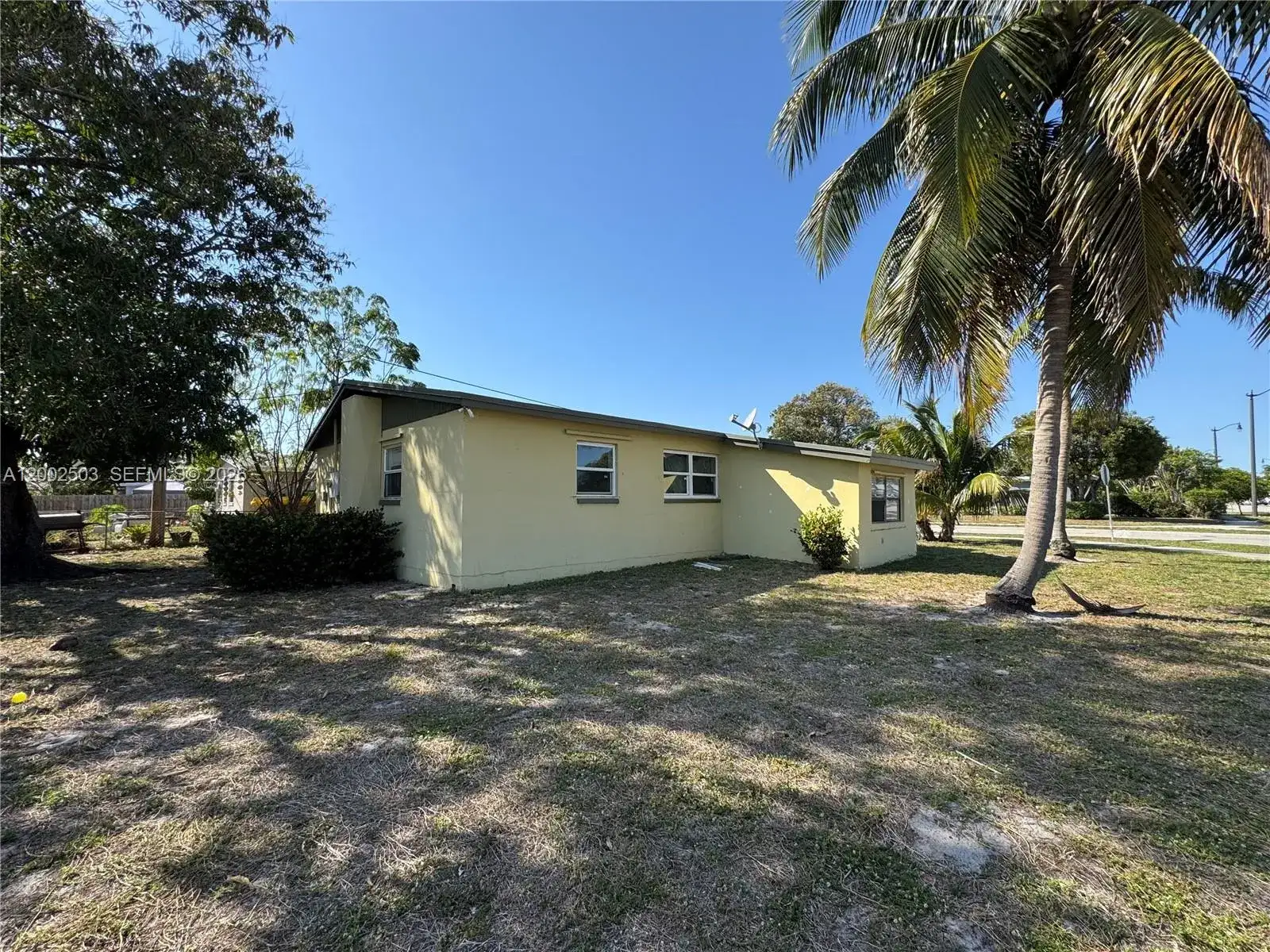600 NW 19th St, Pompano Beach FL 33060 photo 2