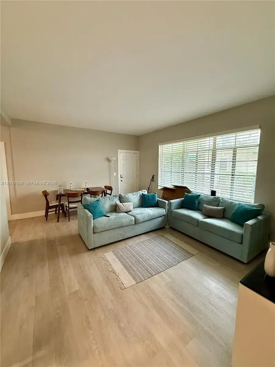 760 Lenox Ave # 1, Miami Beach FL 33139 photo 4