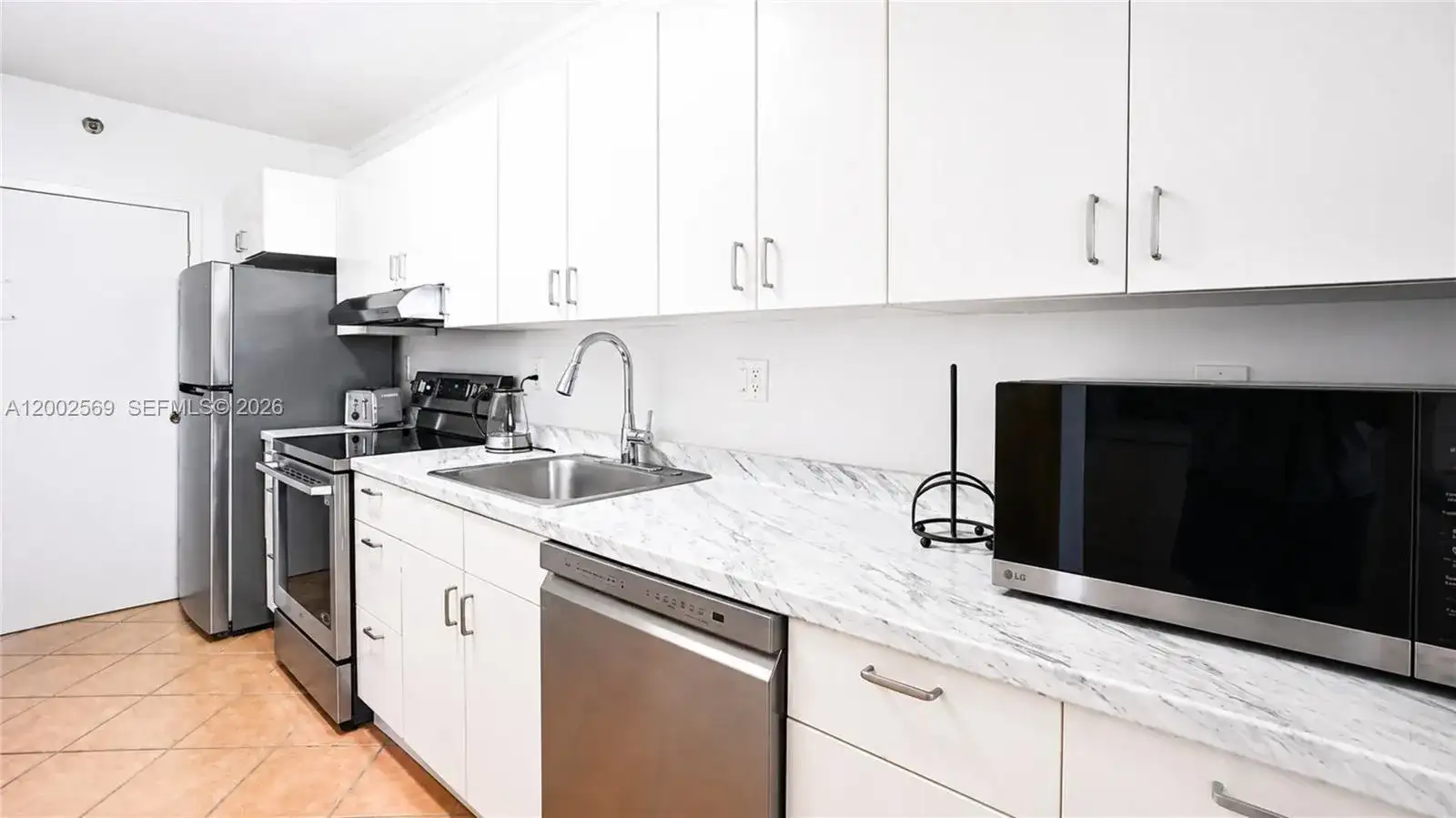 100 Lincoln Rd # 1209, Miami Beach FL 33139 photo 5