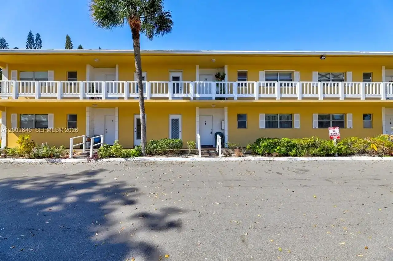 610 SE 2nd Ave # L8, Deerfield Beach FL 33441