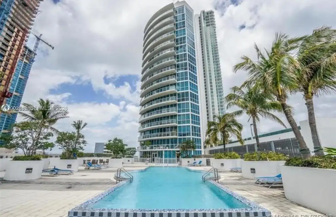 480 NE 30th St # 903, Miami FL 33137 photo 2